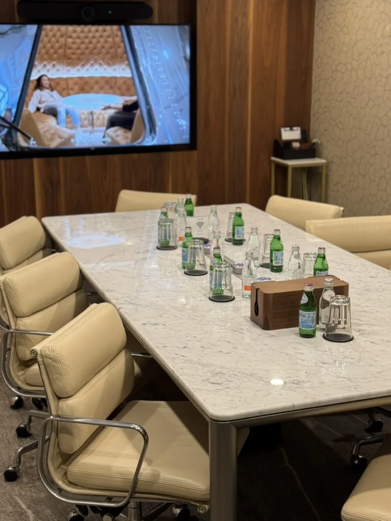 iFast office
